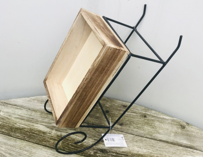 Sanie metalică decorativă