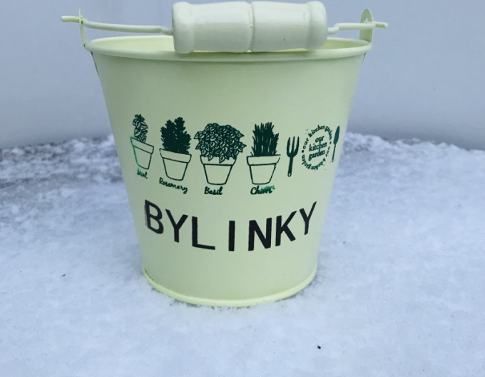 Găletușă metalică galbenă