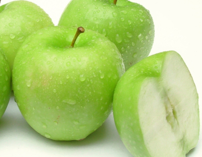 Măr ´Grany Smith´ iarna, portaltoi MM106, rădăcină liberă