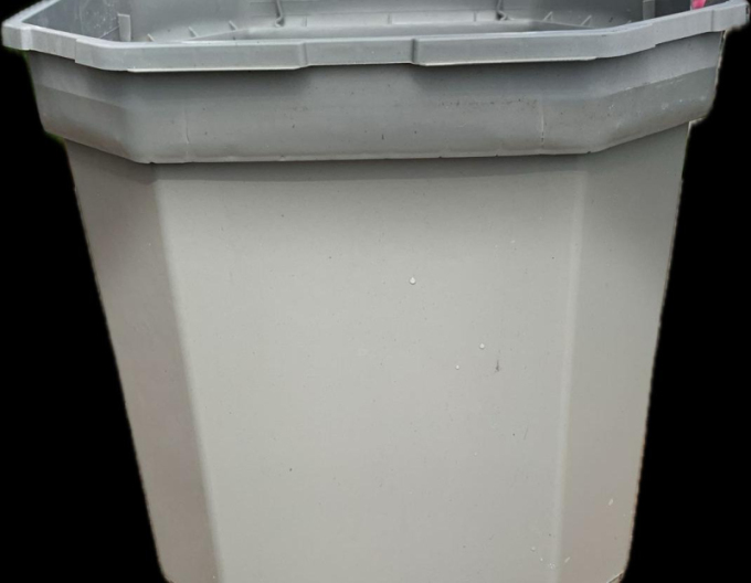 Ghiveci de flori pătrat din plastic 9L, 23 x 23 cm