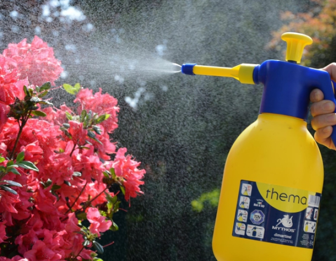 Pulverizator cu presiune Thema 2l