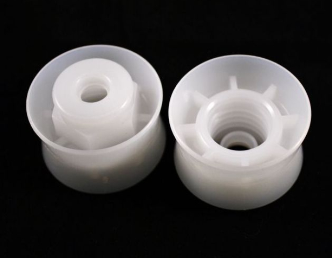 Pulverizator cu manșetă MIURA 42 mm